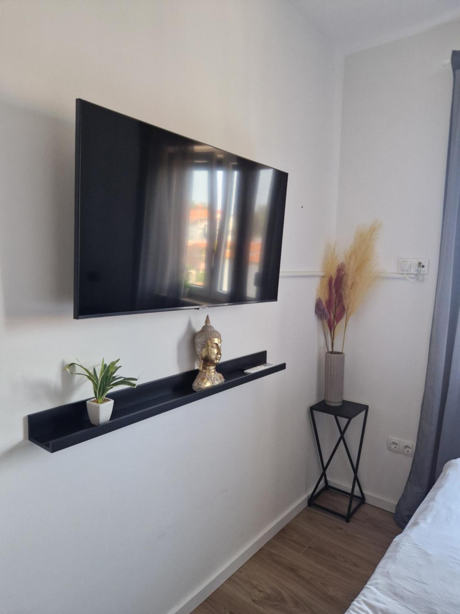 Deluxe Apartment Mila Нин Екстериор снимка